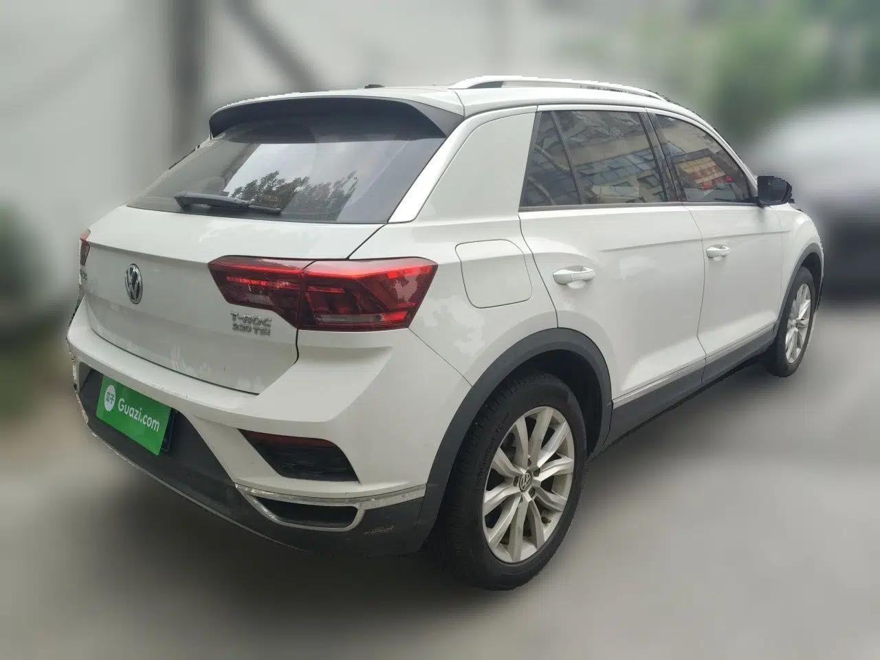 Volkswagen T-ROC 2018 230TSI DSG Two-Wheel Drive Advanced Version China V Standard — миниатюра 6