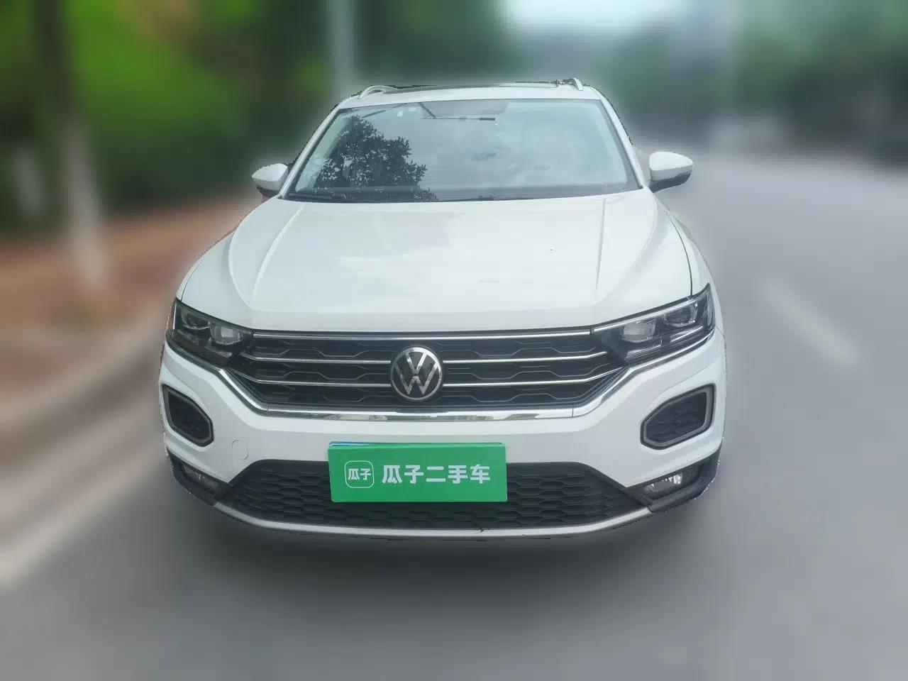 Volkswagen T-ROC 2021 Revised Version 280TSI DSG Two-Wheel Drive Comfort & Smart Connectivity Edition — миниатюра 2