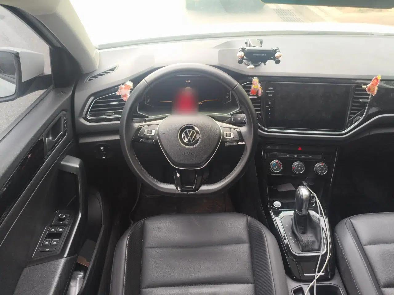 Volkswagen T-ROC 2021 Revised Version 280TSI DSG Two-Wheel Drive Comfort & Smart Connectivity Edition — миниатюра 11