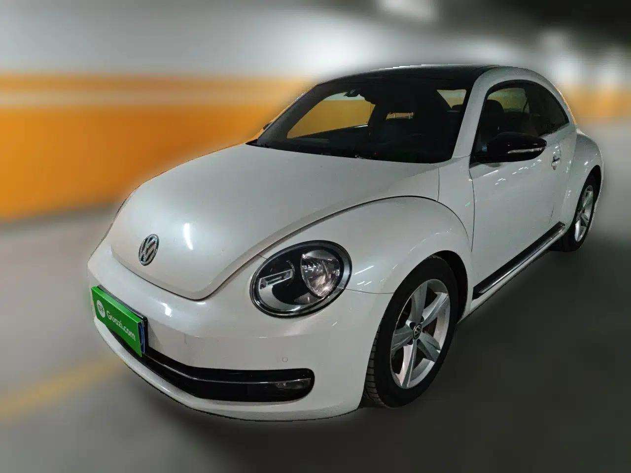 Volkswagen Beetle 2013 1.4TSI Luxury Model — миниатюра 1
