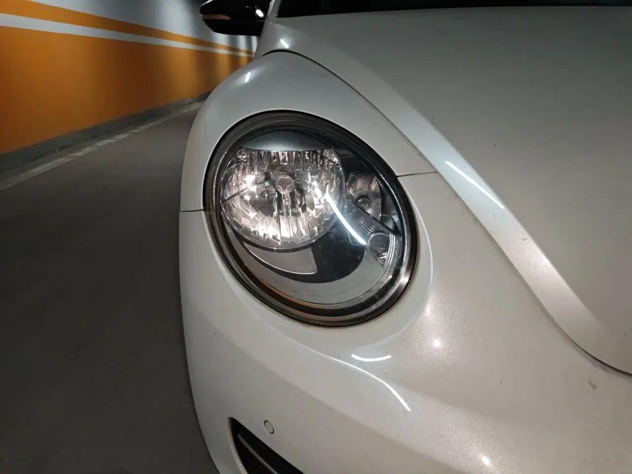 Volkswagen Beetle 2013 1.4TSI Luxury Model — миниатюра 7