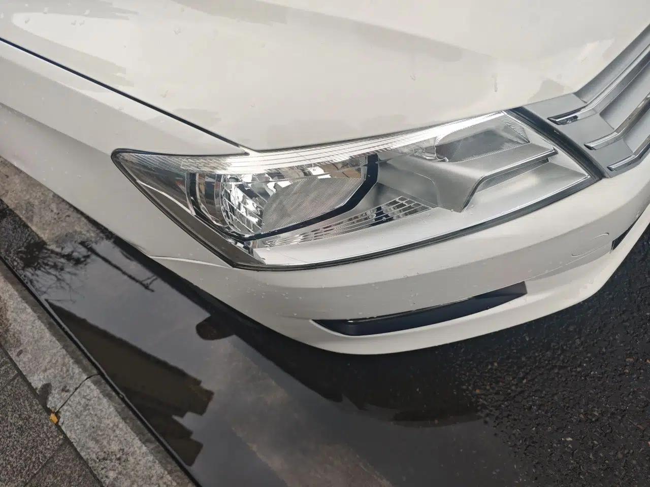 Volkswagen Santana 2015 1.4L Manual Fashion Edition — миниатюра 7