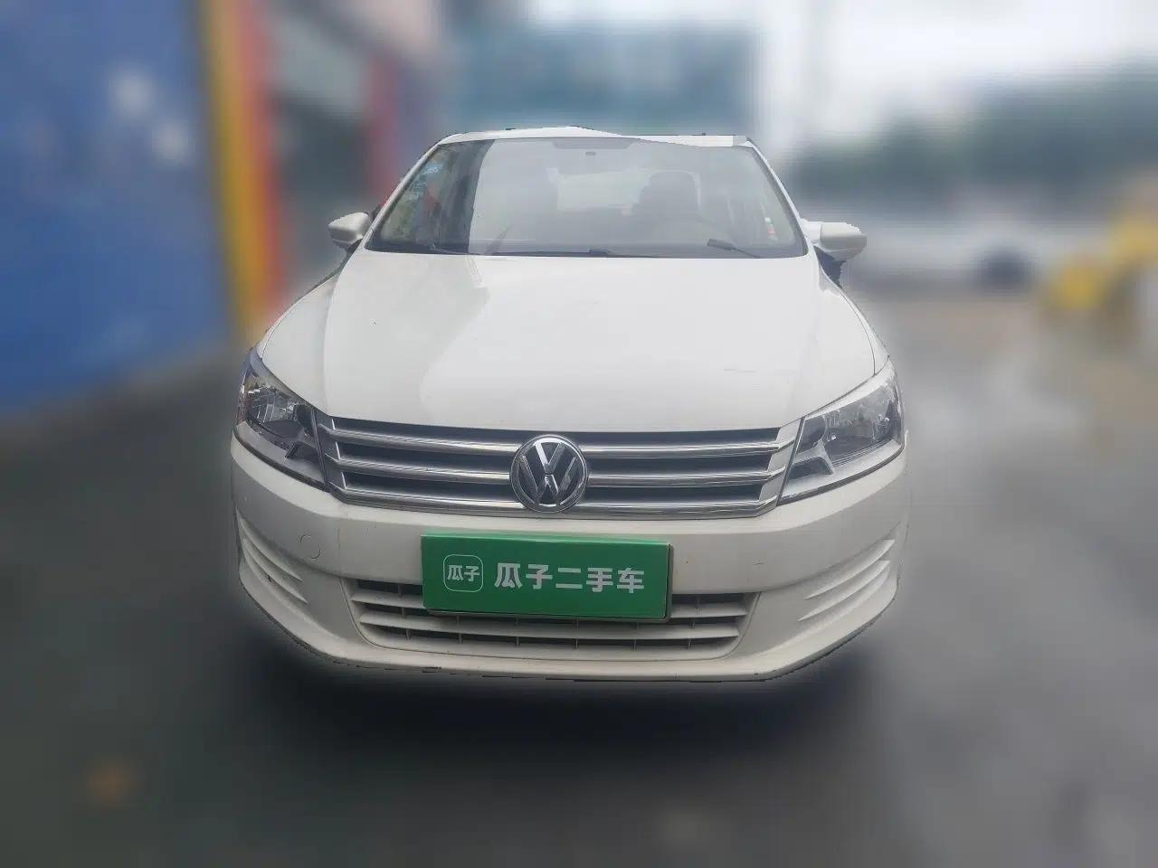 Volkswagen Santana 2015 1.6L Manual Fashion Edition — миниатюра 2
