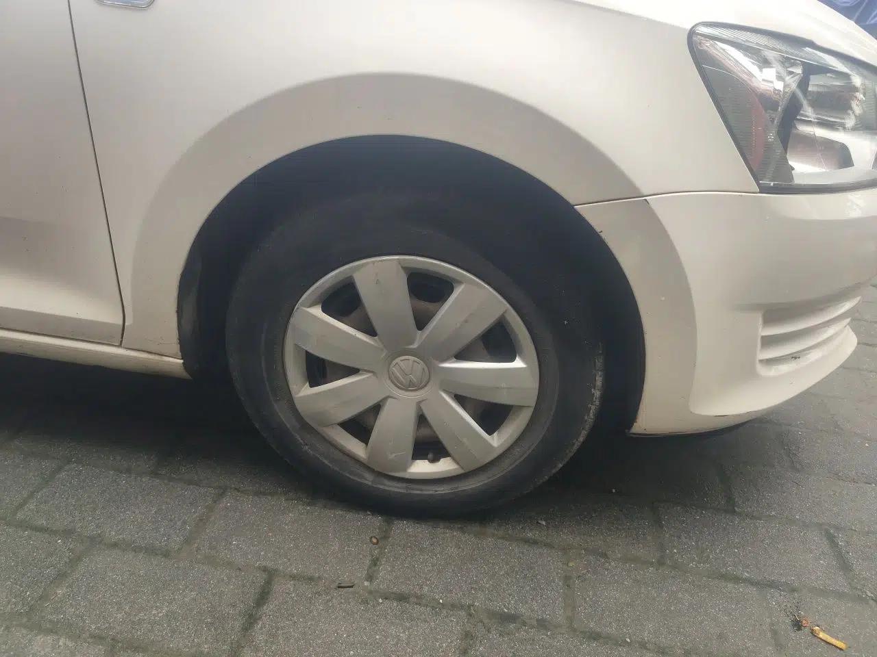 Volkswagen Santana 2015 1.6L Manual Fashion Edition — миниатюра 8