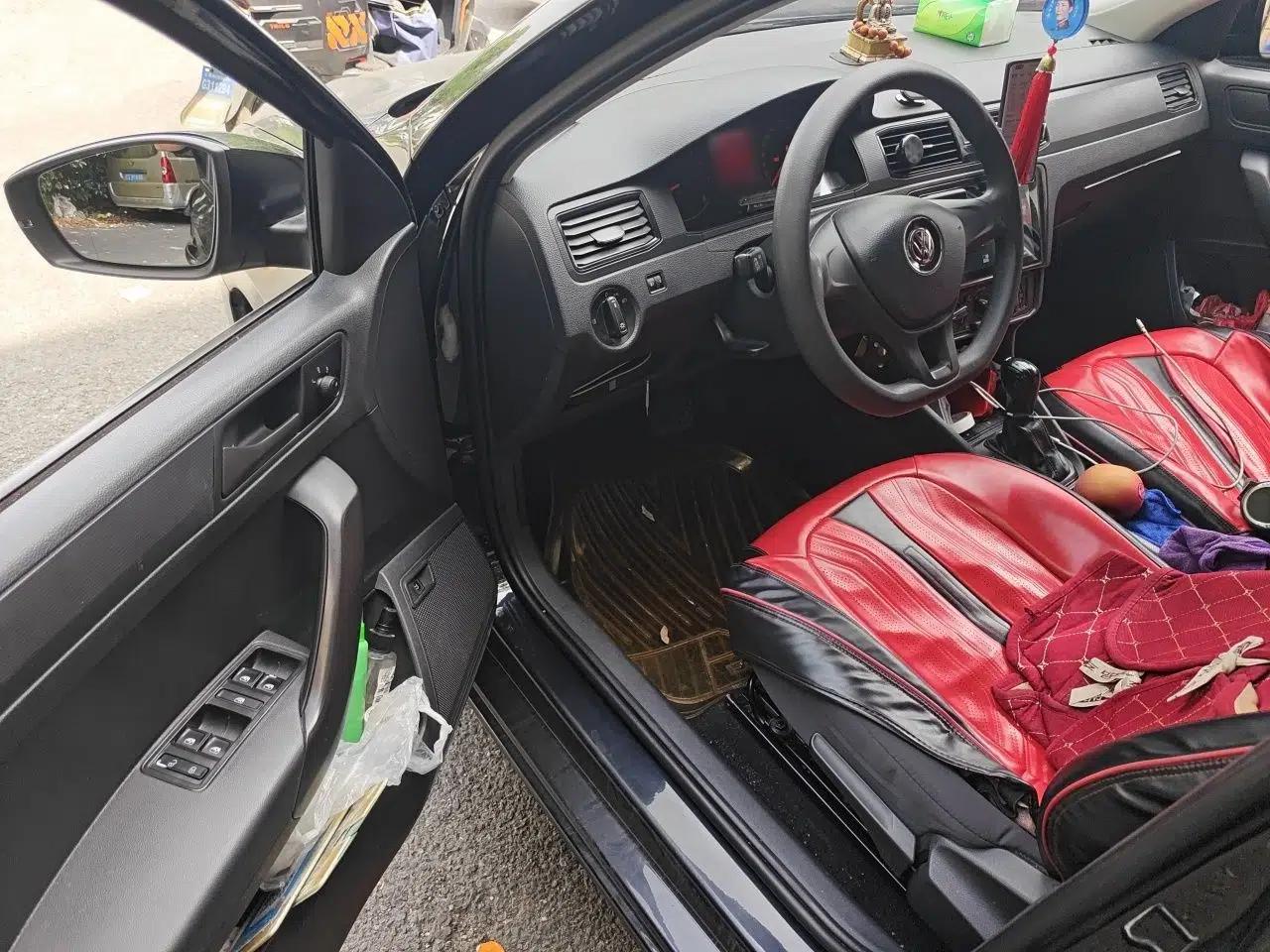 Volkswagen Santana 2021 1.5L Automatic Fashion Edition — миниатюра 17
