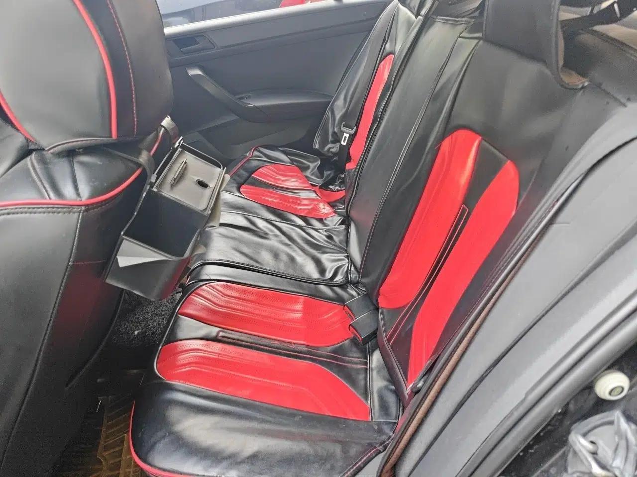 Volkswagen Santana 2021 1.5L Automatic Fashion Edition — миниатюра 18