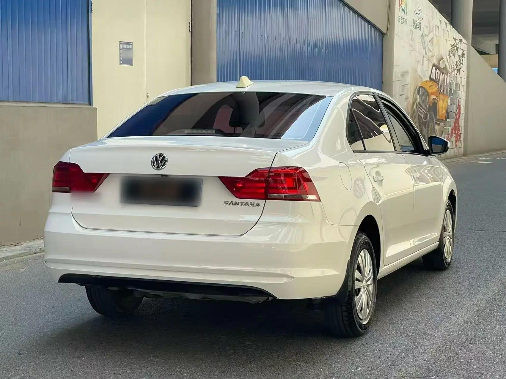 Volkswagen Santana 2021 1.5L Manual Fashion Edition — миниатюра 4