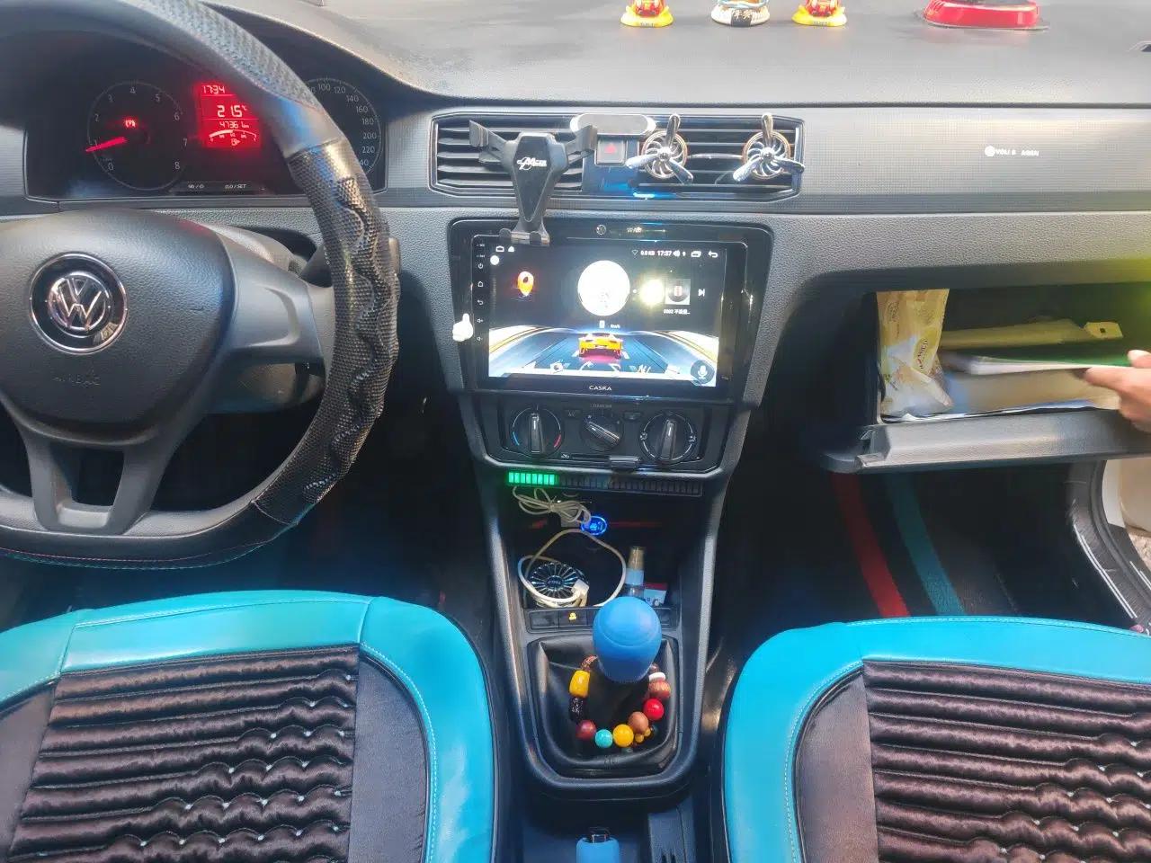 Volkswagen Santana 2021 1.5L Manual Fashion Edition — миниатюра 14