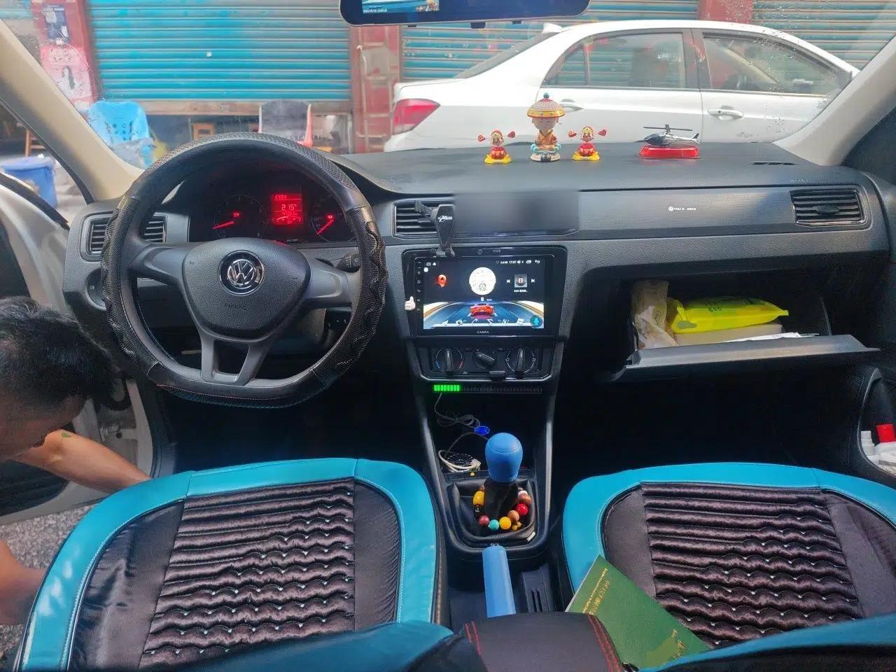 Volkswagen Santana 2021 1.5L Manual Fashion Edition — миниатюра 10