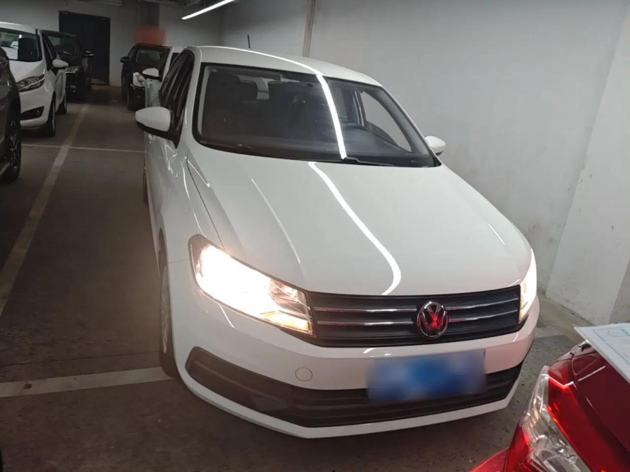 Volkswagen Santana 2019 1.5L Automatic Fashion Edition China VI — миниатюра 2