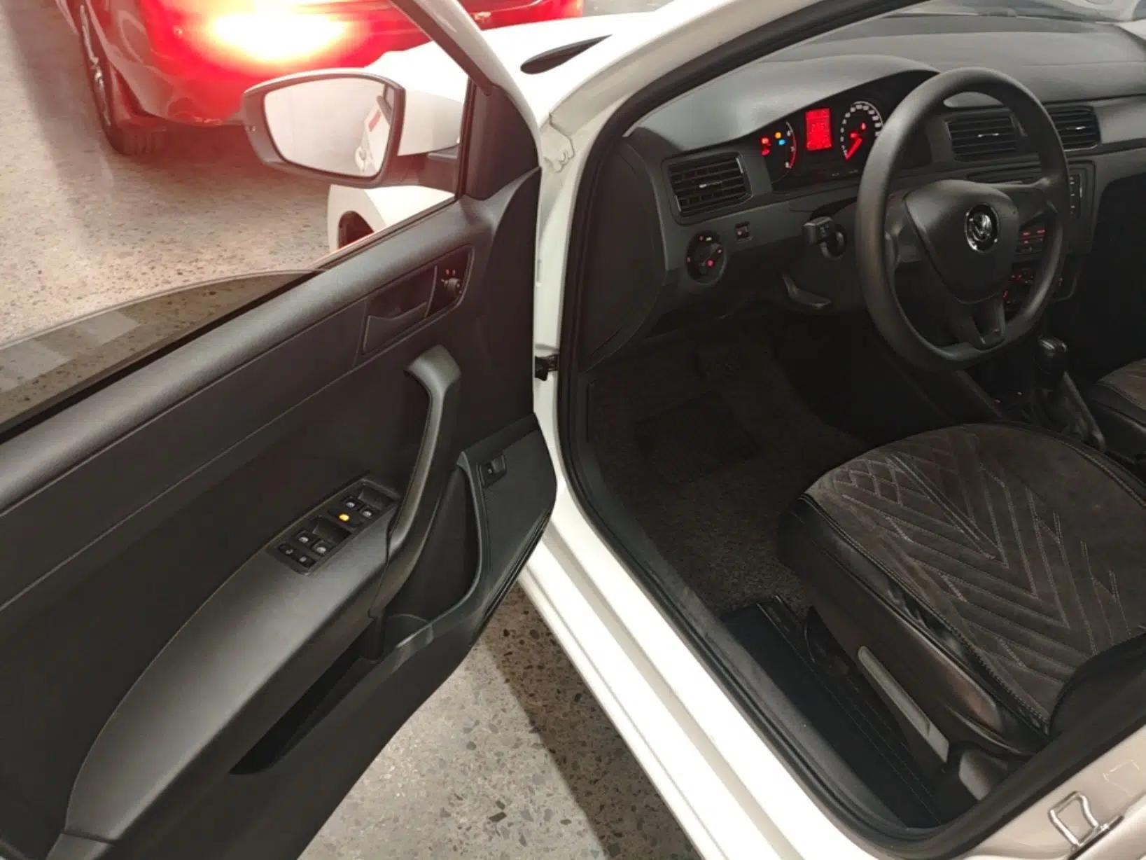 Volkswagen Santana 2019 1.5L Automatic Fashion Edition China VI — миниатюра 19