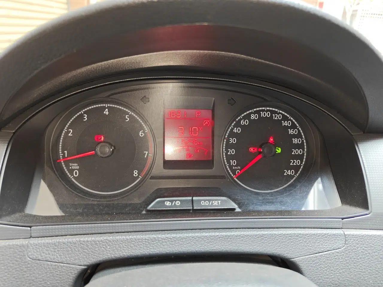 Volkswagen Santana 2021 1.5L Automatic Fashion Edition — миниатюра 12