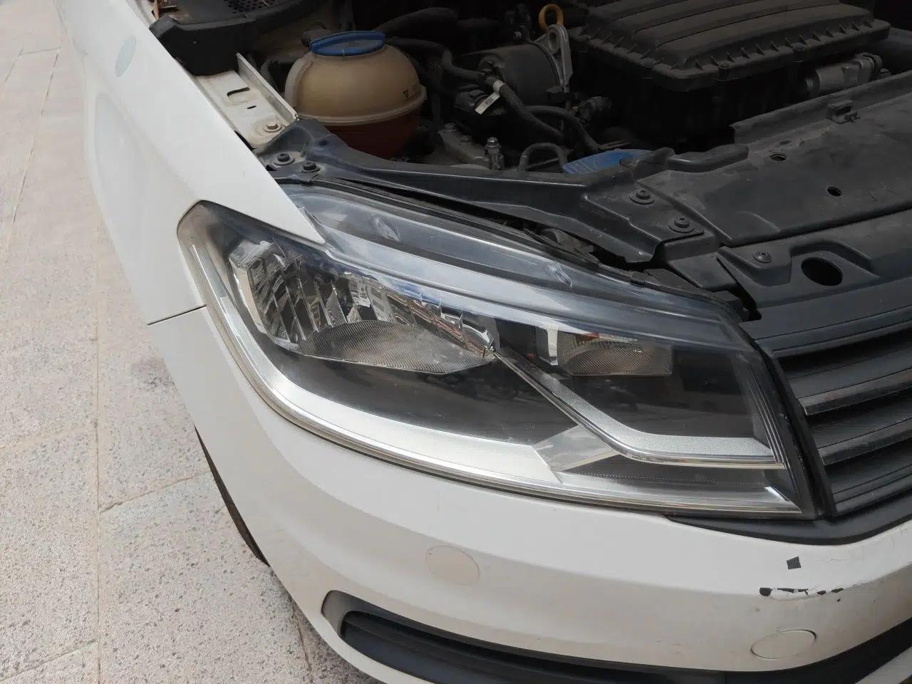 Volkswagen Santana 2021 1.5L Automatic Fashion Edition — миниатюра 7