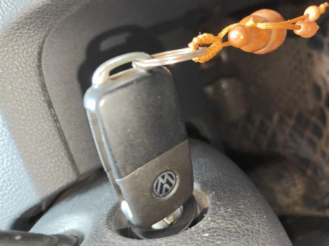 Volkswagen Santana 2021 1.5L Automatic Fashion Edition — миниатюра 9