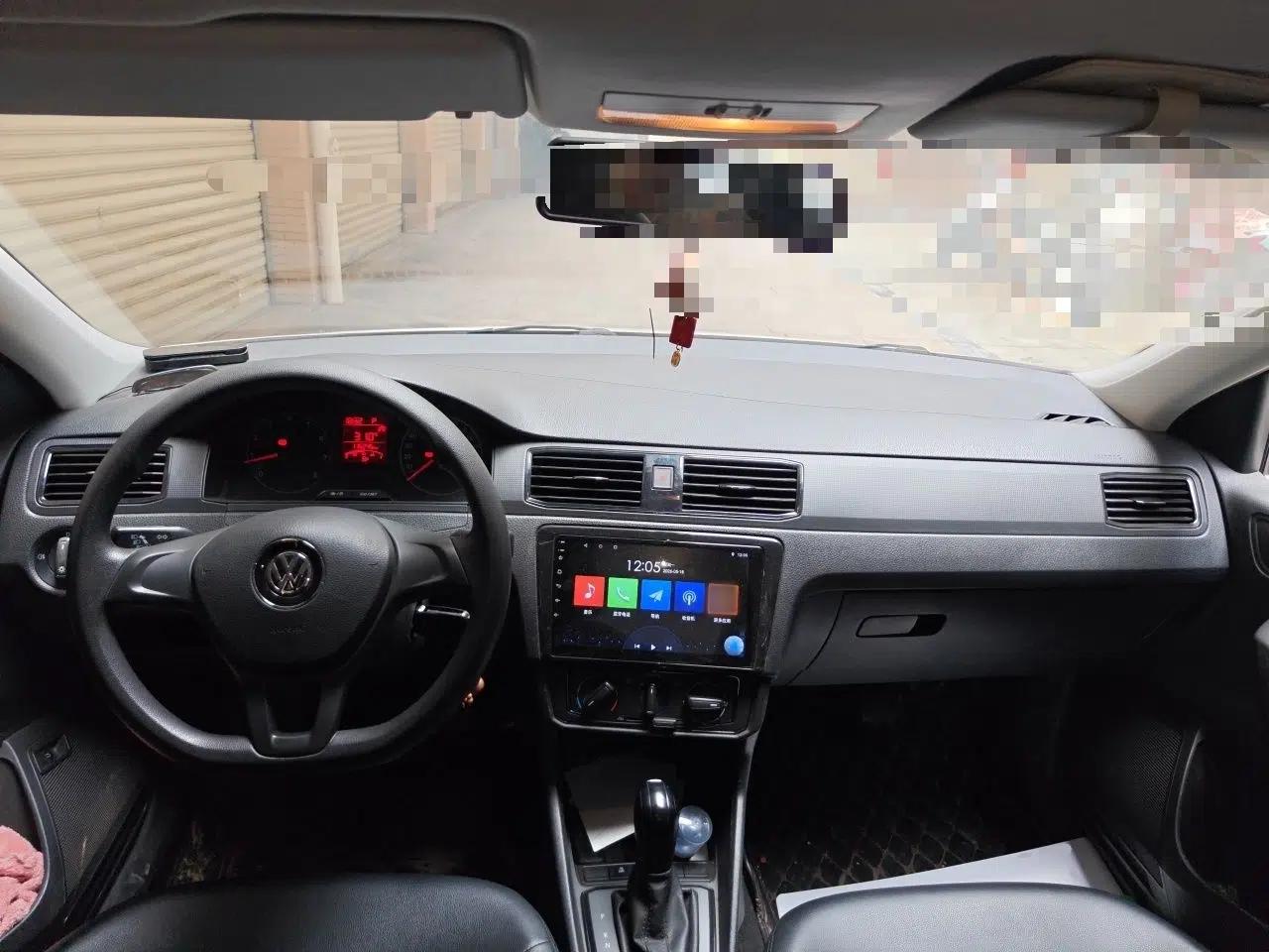 Volkswagen Santana 2021 1.5L Automatic Fashion Edition — миниатюра 10