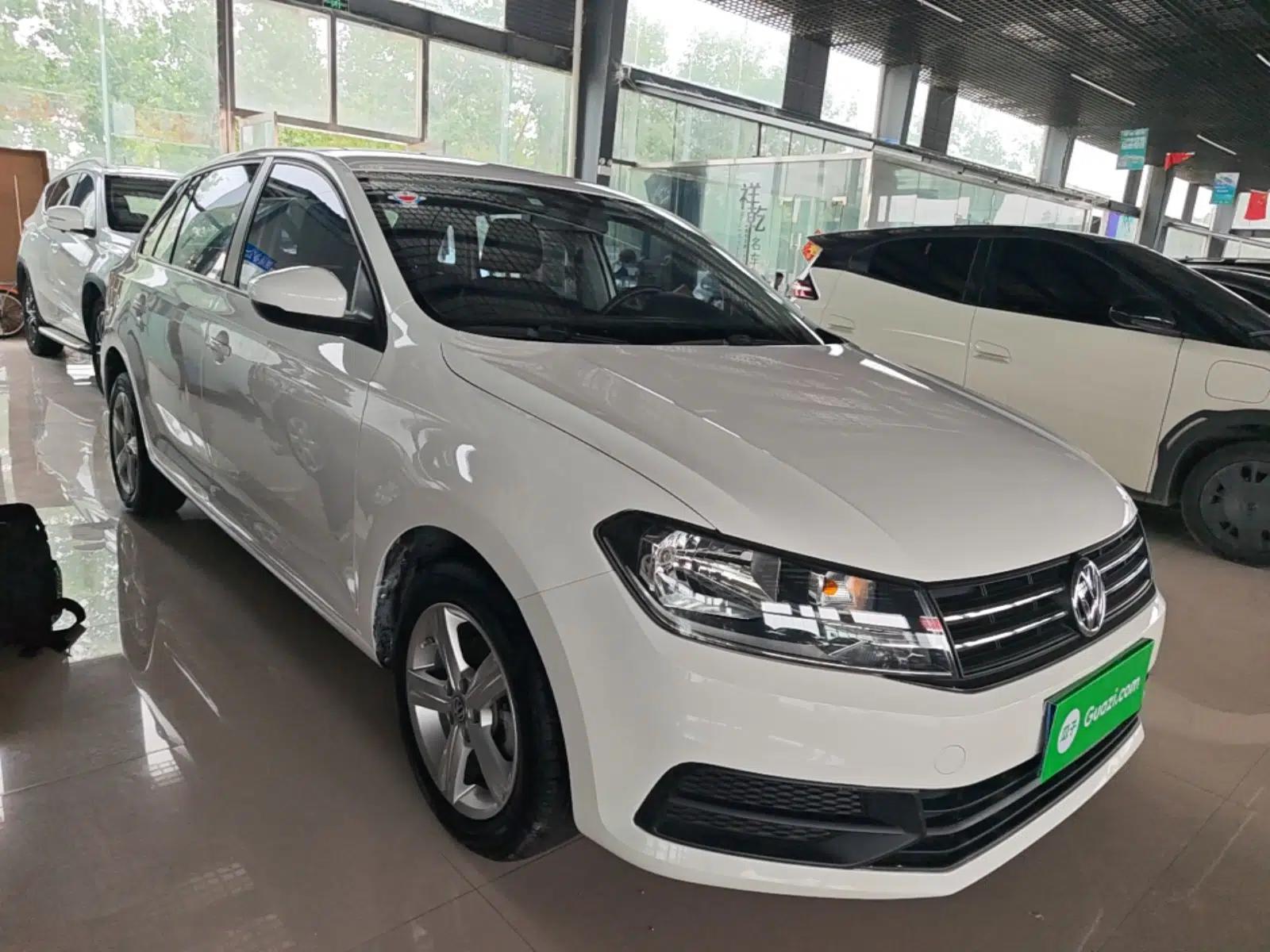 Volkswagen Santana 2015 Haval H6 1.6L Automatic Luxury Model — миниатюра 3