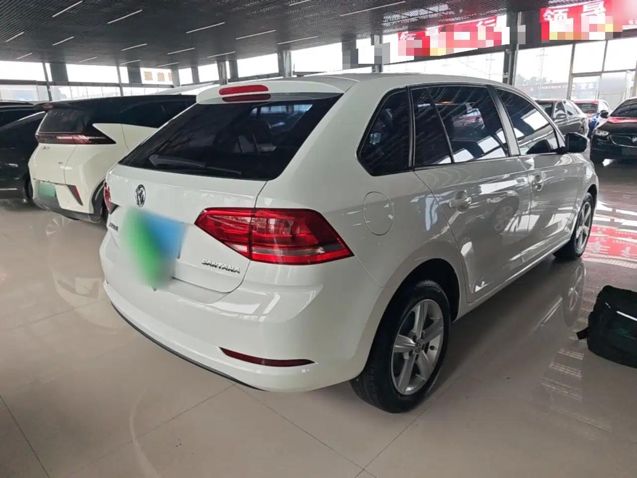 Volkswagen Santana 2015 Haval H6 1.6L Automatic Luxury Model — миниатюра 6