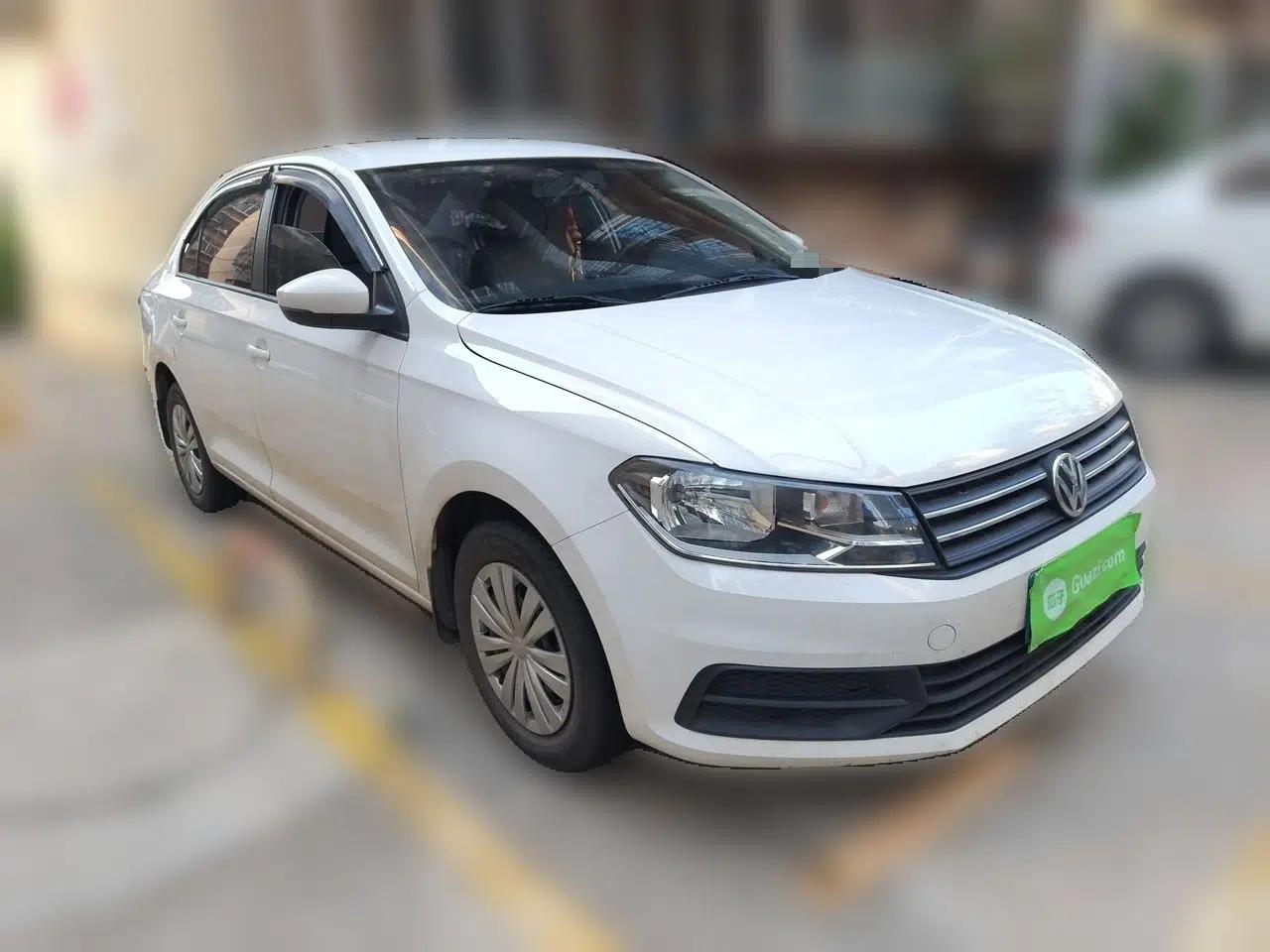 Volkswagen Santana 2021 1.5L Manual Fashion Edition — миниатюра 3