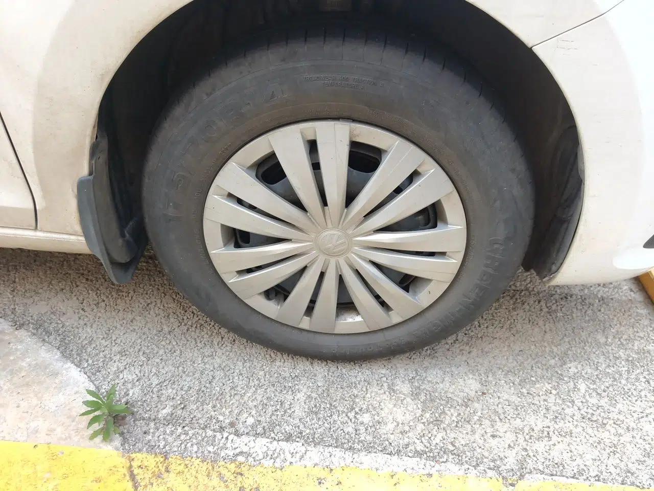 Volkswagen Santana 2021 1.5L Manual Fashion Edition — миниатюра 8