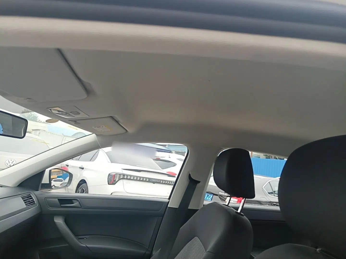 Volkswagen Santana 2019 1.5L Automatic Fashion Edition China VI — миниатюра 21