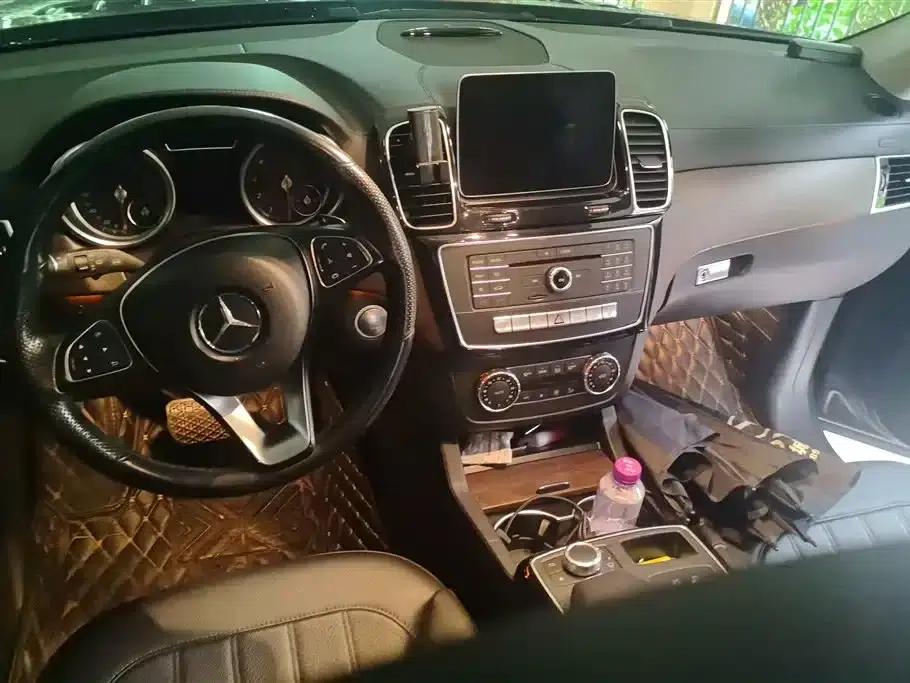 Imported Mercedes-Benz GLE 2018 GLE 320 4MATIC Dynamic Limited Edition — миниатюра 12