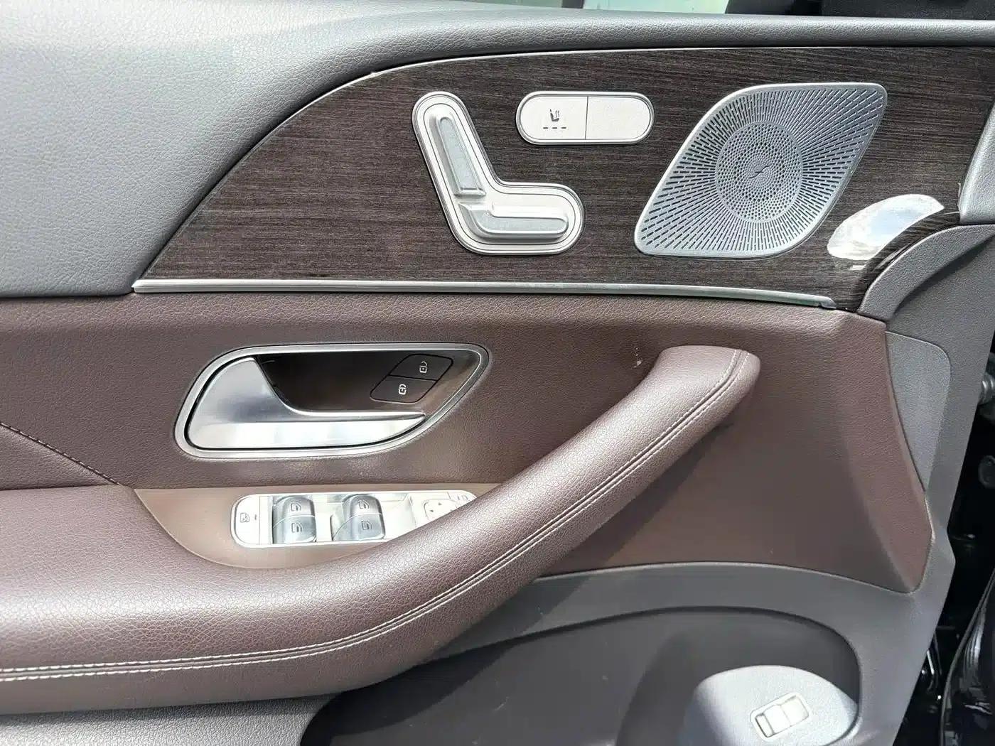 Imported Mercedes-Benz GLE 2020 GLE 350 4MATIC Fashion Model — миниатюра 4