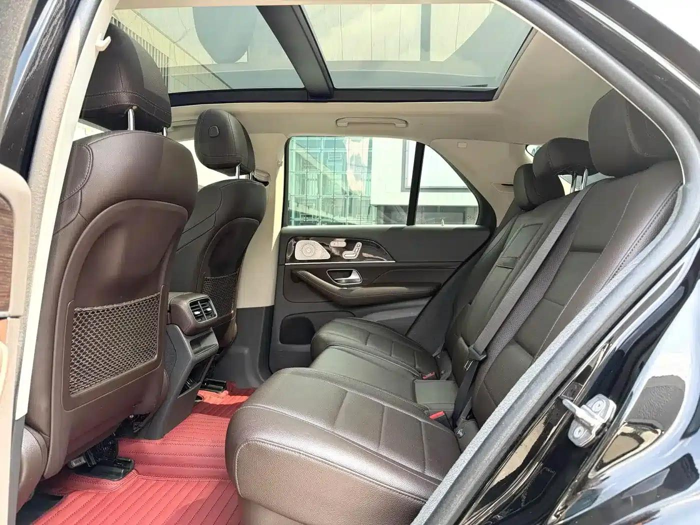Imported Mercedes-Benz GLE 2020 GLE 350 4MATIC Fashion Model — миниатюра 7