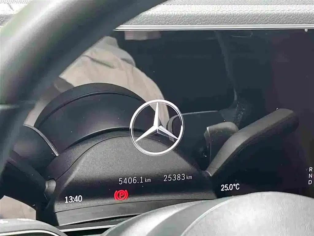 Imported Mercedes-Benz GLE 2025 GLE 450 4MATIC Fashion Model — миниатюра 4
