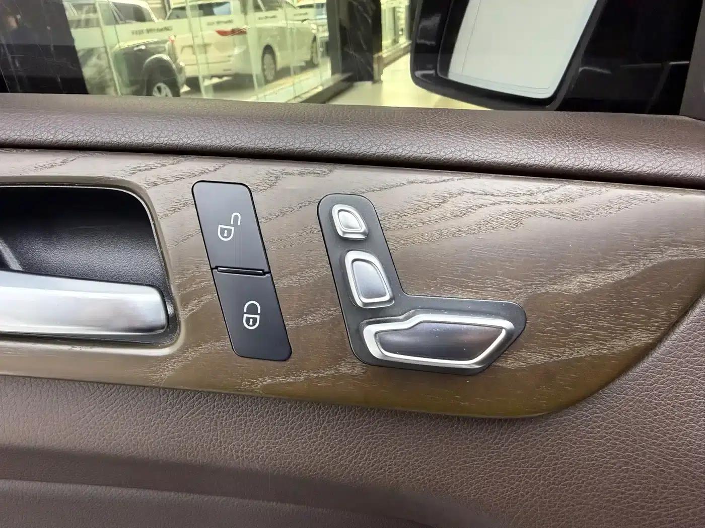 Imported Mercedes-Benz GLE 2016 GLE 400 4MATIC — миниатюра 17