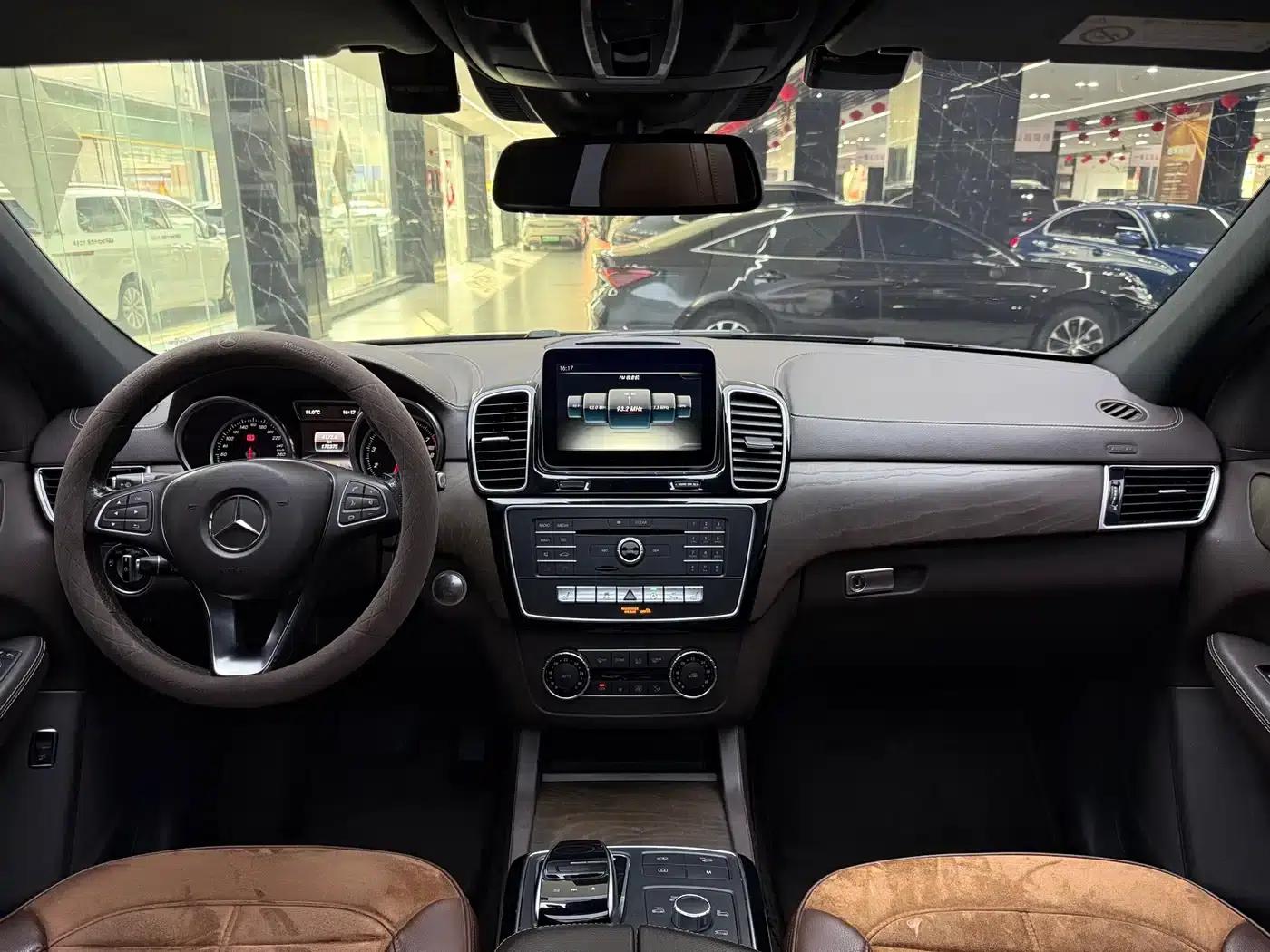 Imported Mercedes-Benz GLE 2016 GLE 400 4MATIC — миниатюра 8