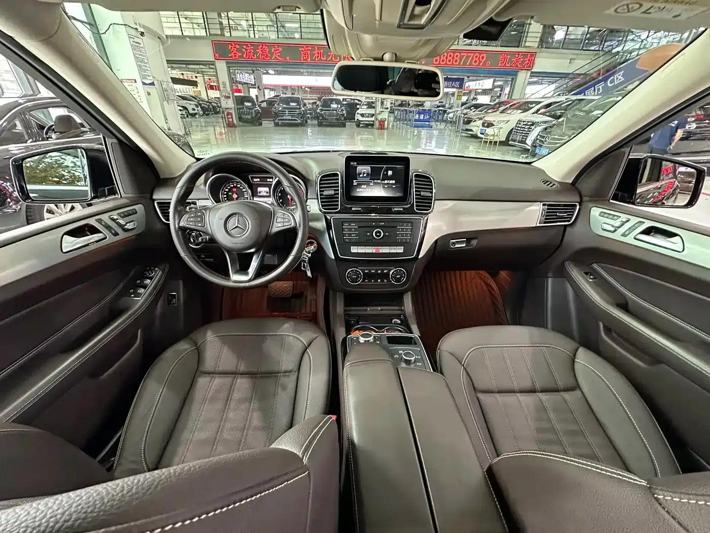 Imported Mercedes-Benz GLE 2017 GLE 400 4MATIC — миниатюра 7