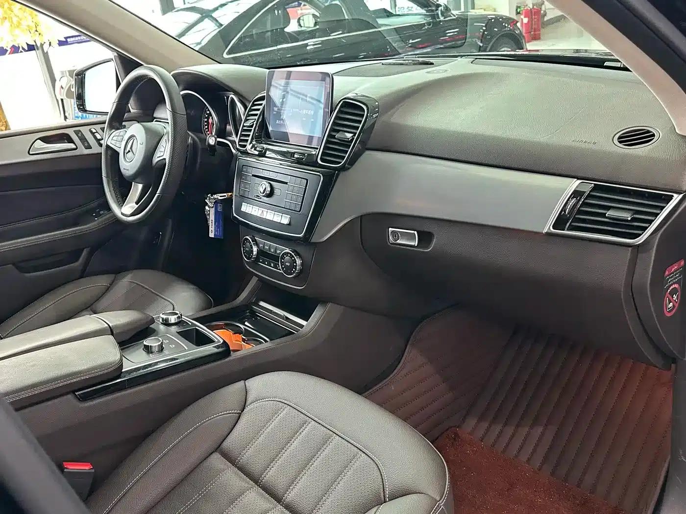 Imported Mercedes-Benz GLE 2017 GLE 400 4MATIC — миниатюра 8