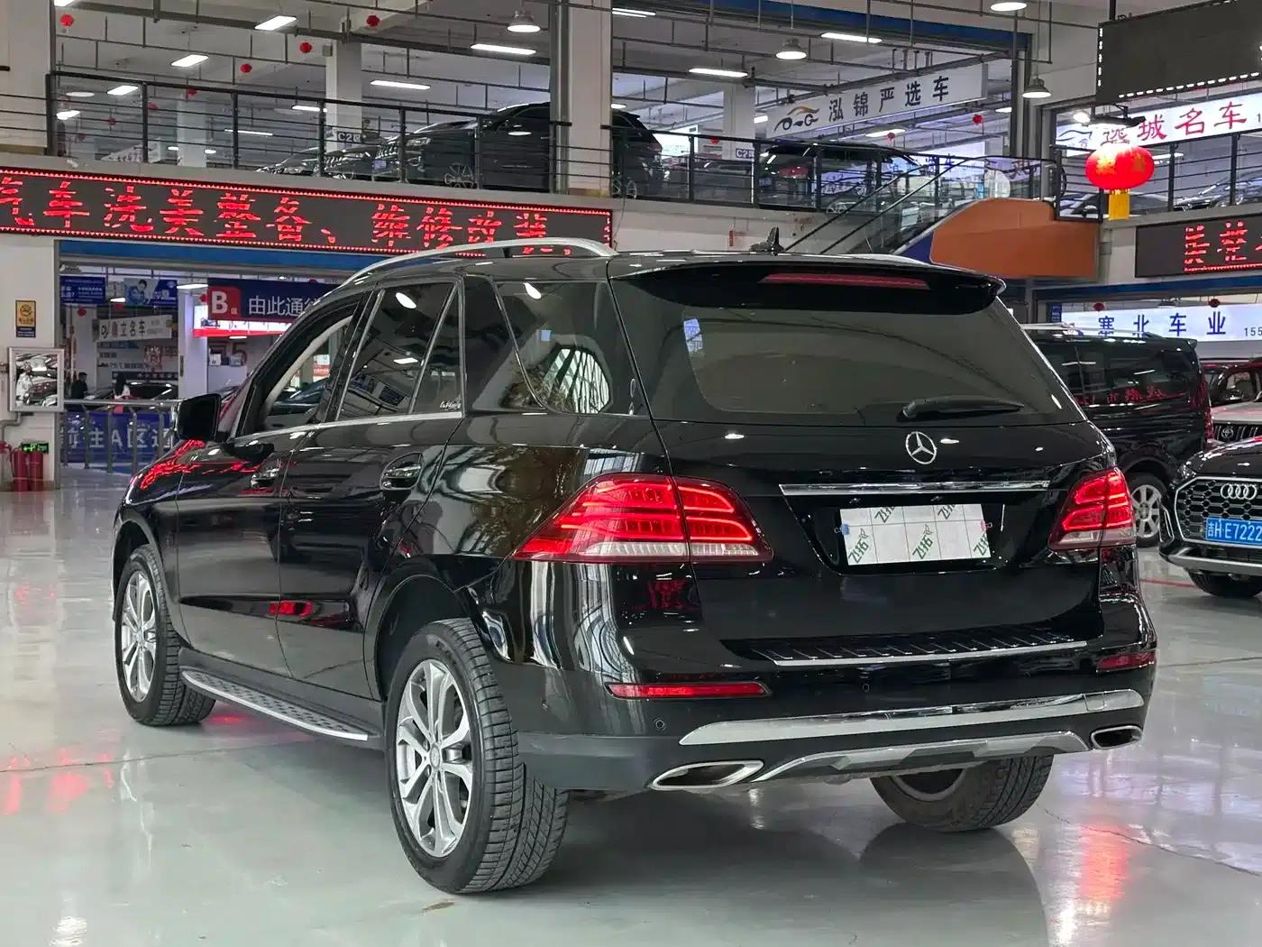 Imported Mercedes-Benz GLE 2017 GLE 400 4MATIC — миниатюра 10