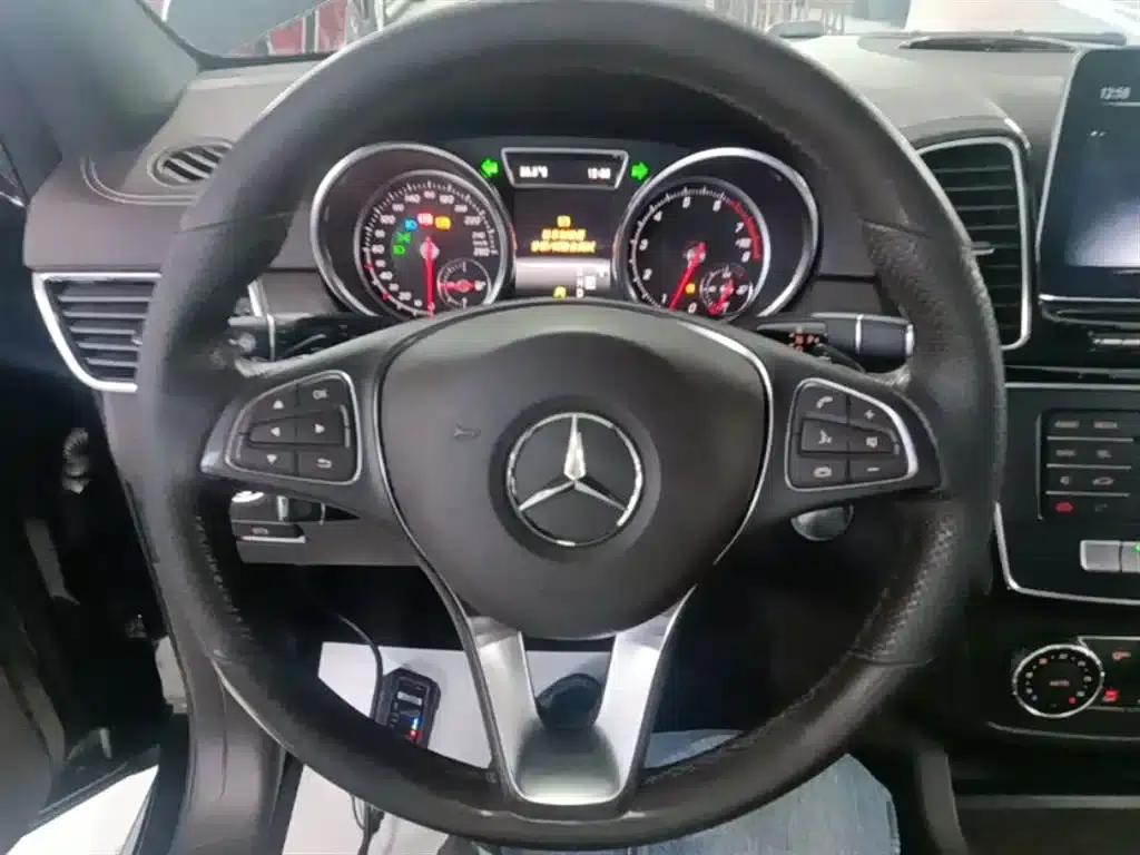 Imported Mercedes-Benz GLE 2017 GLE 320 4MATIC Dynamic — миниатюра 11