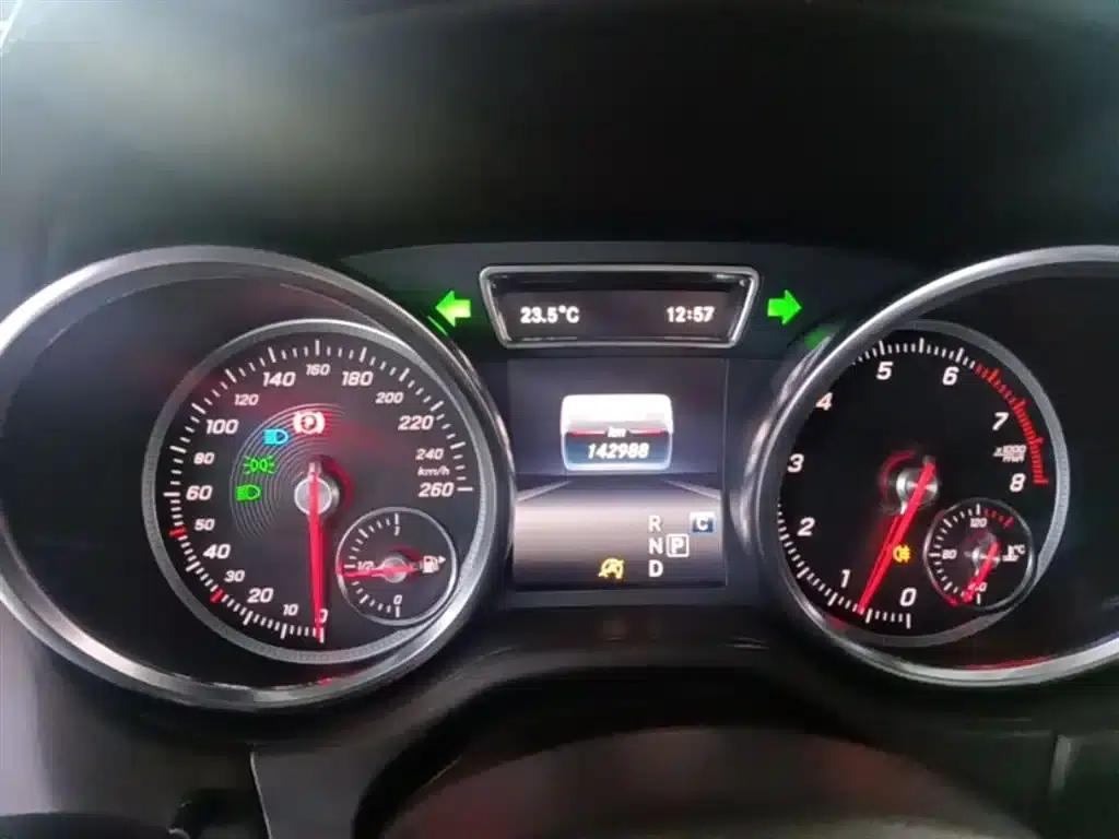 Imported Mercedes-Benz GLE 2017 GLE 320 4MATIC Dynamic — миниатюра 12