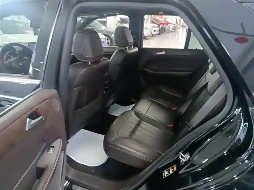 Imported Mercedes-Benz GLE 2017 GLE 320 4MATIC Dynamic — миниатюра 17
