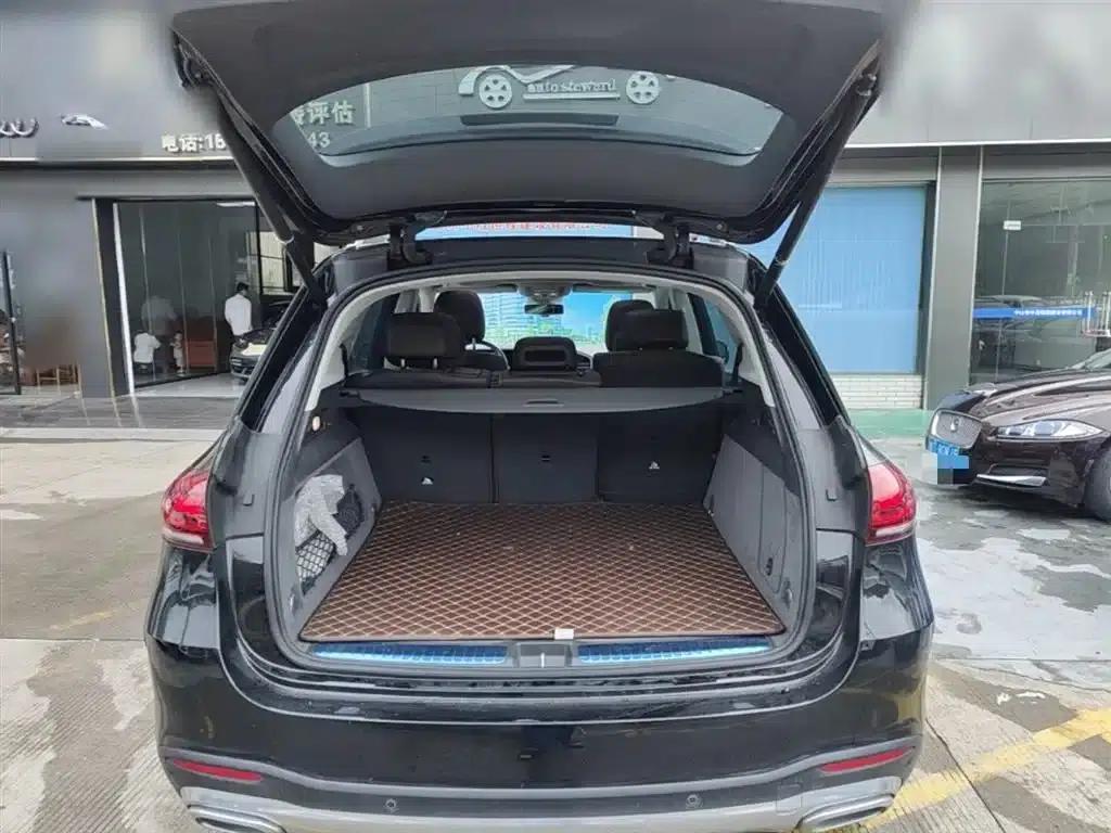 Imported Mercedes-Benz GLE 2020 facelift GLE 350 4MATIC Fashion model — миниатюра 19