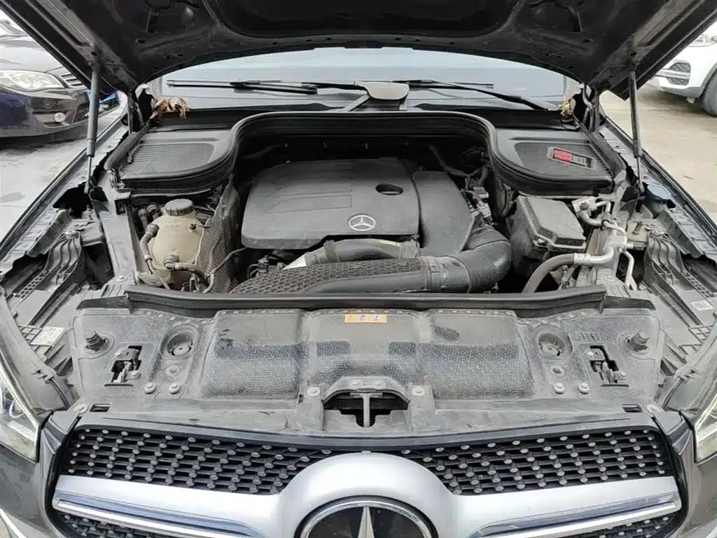 Imported Mercedes-Benz GLE 2020 facelift GLE 350 4MATIC Fashion model — миниатюра 20