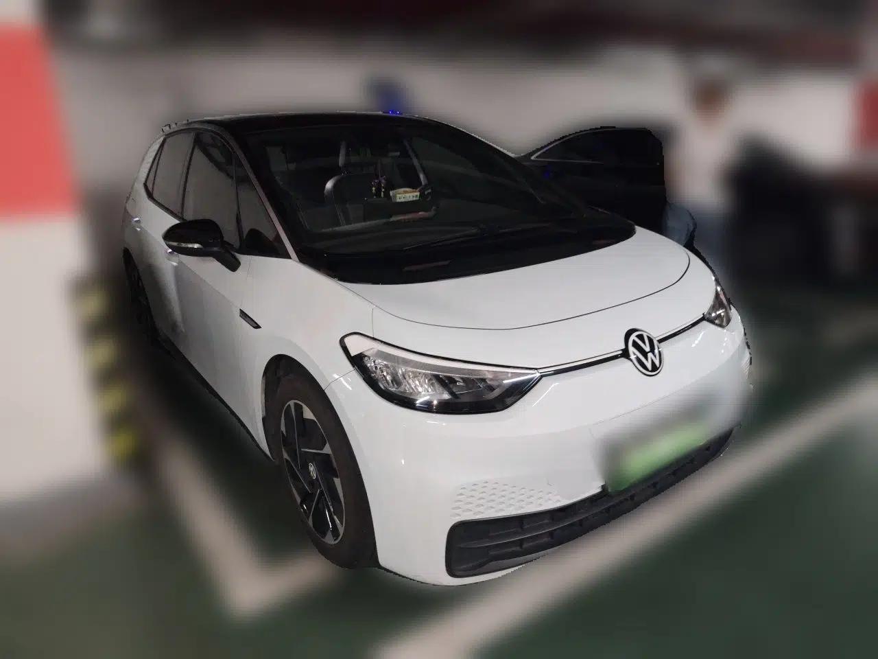 Volkswagen ID.3 2023 Pure Smart Edition — миниатюра 3