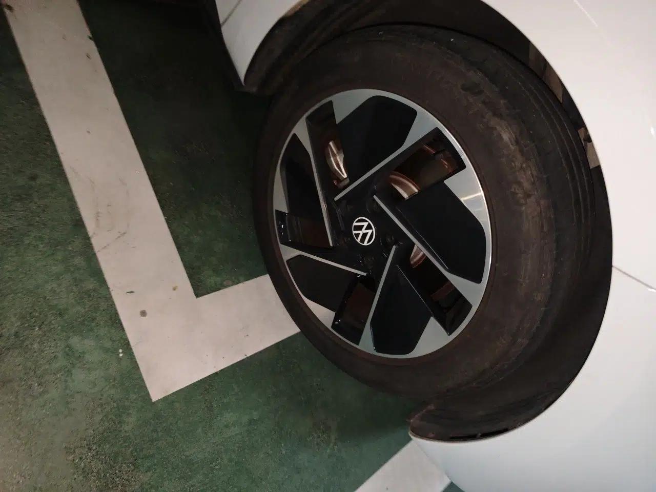 Volkswagen ID.3 2023 Pure Smart Edition — миниатюра 8