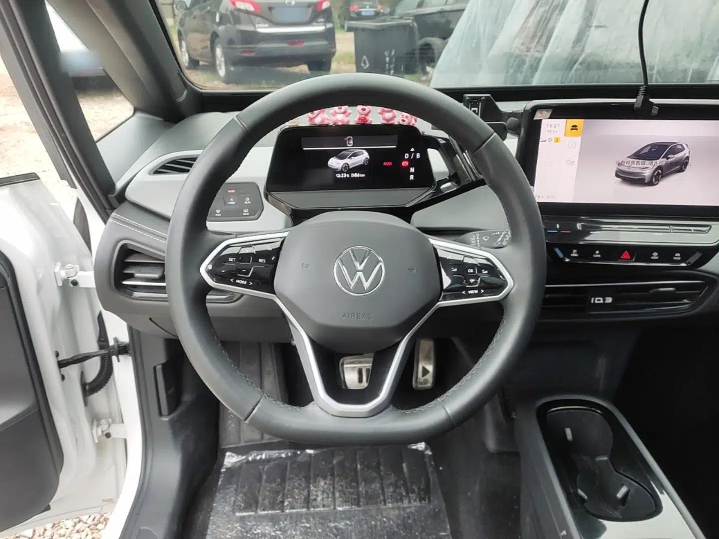 Volkswagen ID.3 2024 Outstanding Edition — миниатюра 14