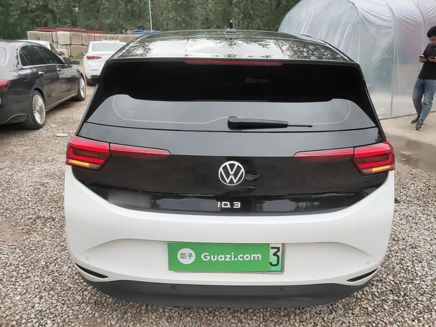 Volkswagen ID.3 2024 Outstanding Edition — миниатюра 5