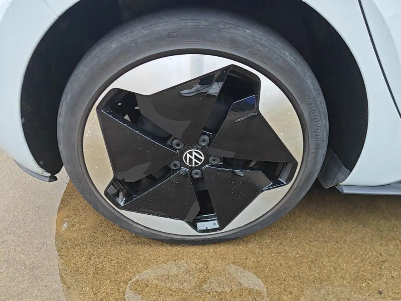 Volkswagen ID.3 2022 Pro Smart Edition — миниатюра 10
