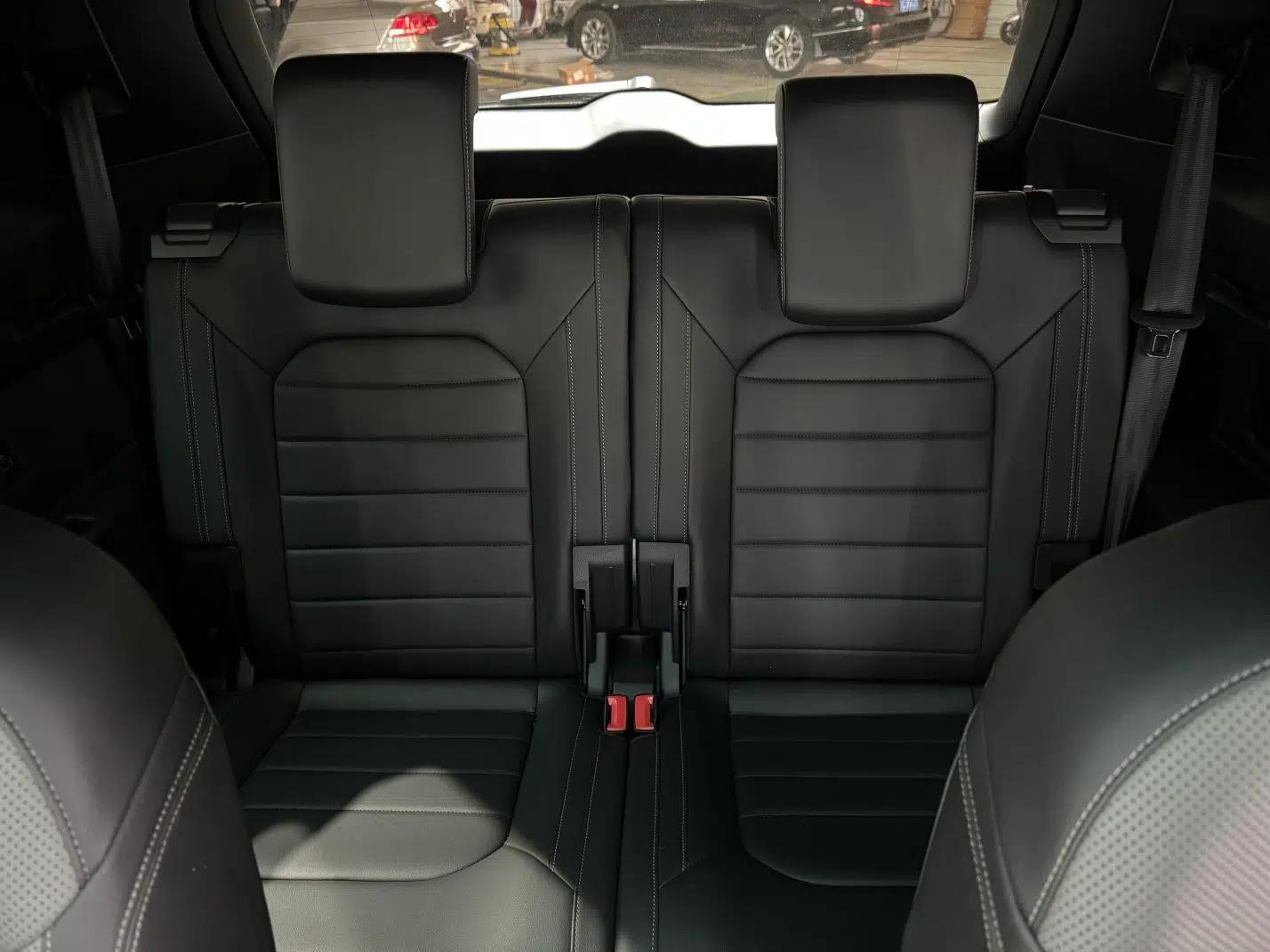 Volkswagen Talagon 2021 380TSI Four-Wheel Drive R-Line Touareg Edition — миниатюра 11