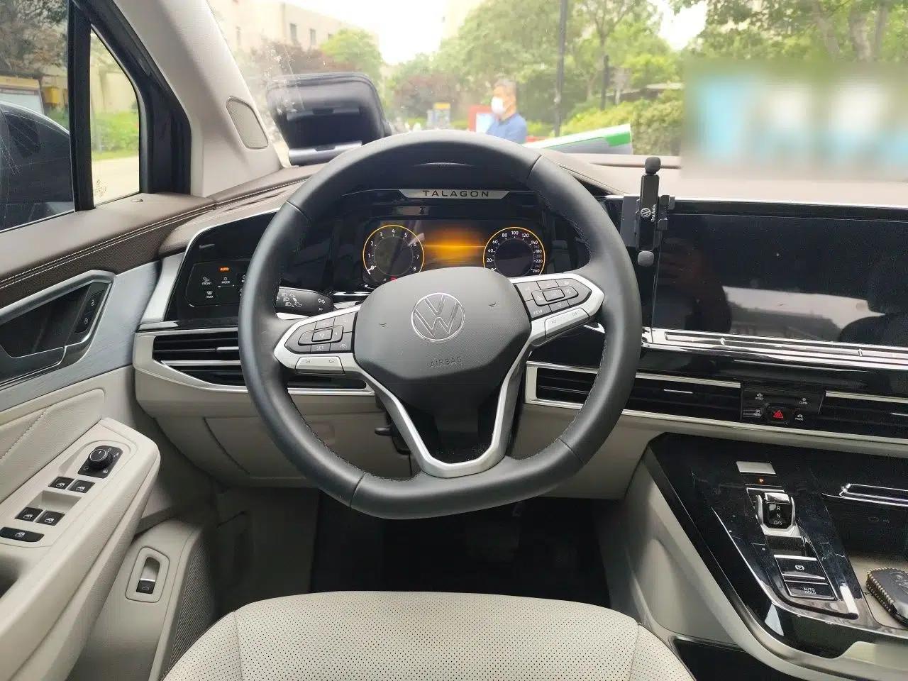 Volkswagen Talagon 2022 380TSI Four-Wheel Drive Luxury "Jiajing" Edition Pro 6 Seats — миниатюра 11