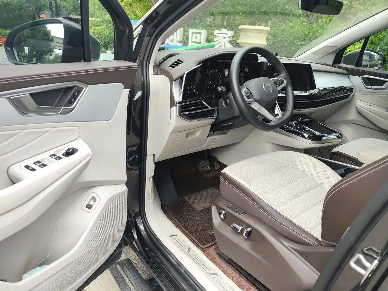 Volkswagen Talagon 2022 380TSI Four-Wheel Drive Luxury "Jiajing" Edition Pro 6 Seats — миниатюра 17