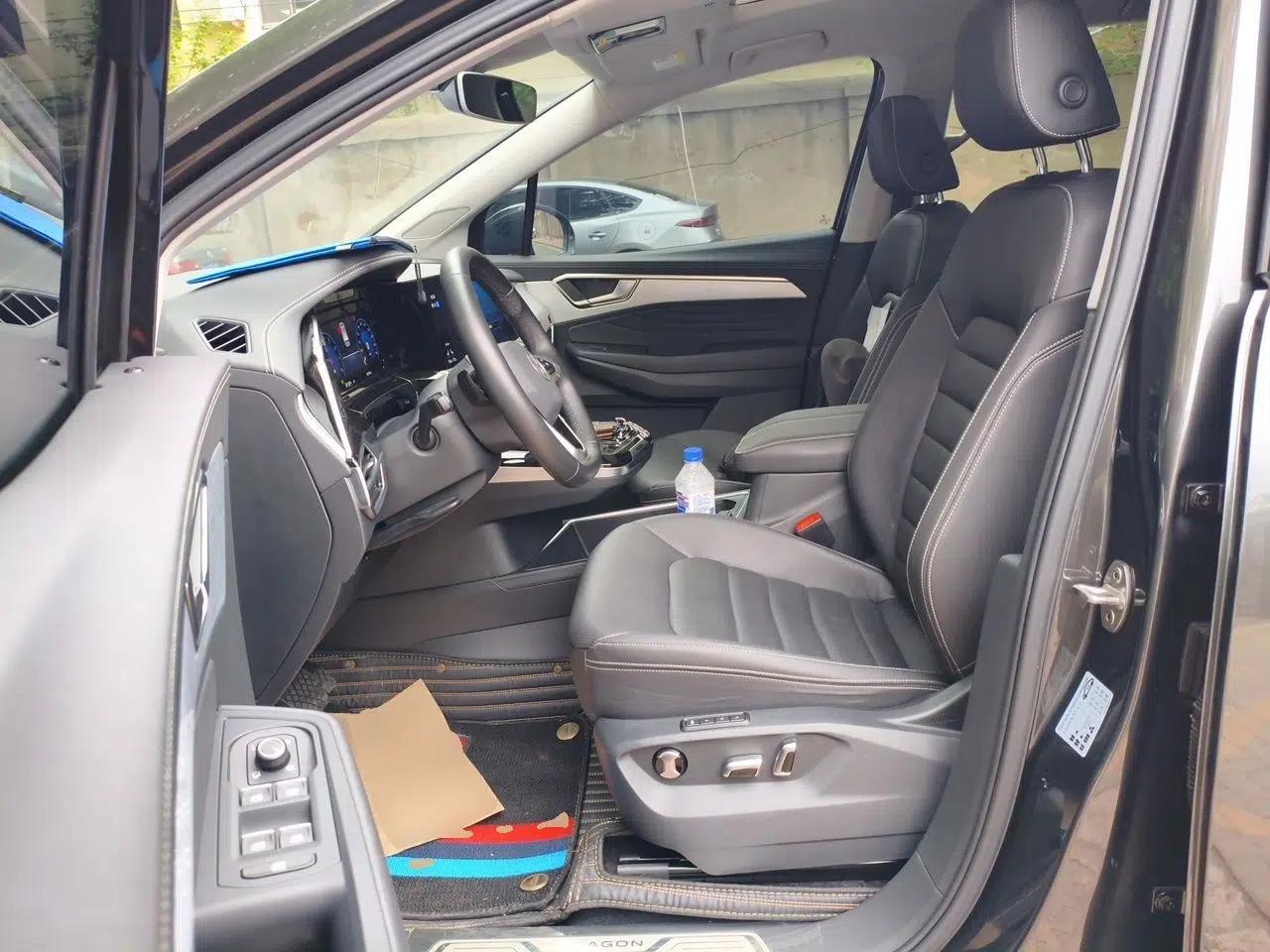Volkswagen Talagon 2022 380TSI Four-Wheel Drive Luxury "Jiajing" Edition Pro 6 Seats — миниатюра 16