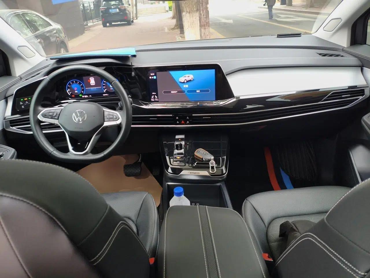 Volkswagen Talagon 2022 380TSI Four-Wheel Drive Luxury "Jiajing" Edition Pro 6 Seats — миниатюра 10