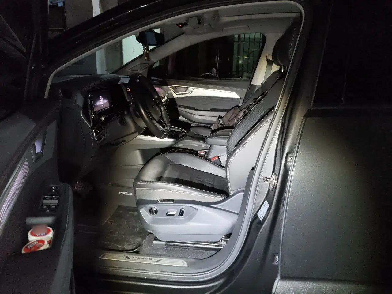 Volkswagen Talagon 2022 380TSI All-Wheel-Drive Luxury Prestige Pro 7-Seater — миниатюра 16
