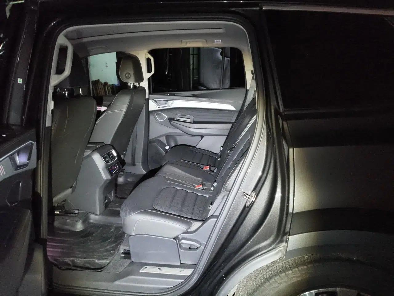 Volkswagen Talagon 2022 380TSI All-Wheel-Drive Luxury Prestige Pro 7-Seater — миниатюра 18